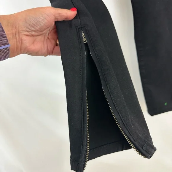 Social Standard by Sanctuary Logan Black Crop Utility Pant Zipper Ankle … - Picture 6 of 12